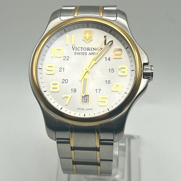 Victorinox Swiss Army Men’s Swiss made Officer’s Silver and Gold Watch Working - Picture 1 of 9